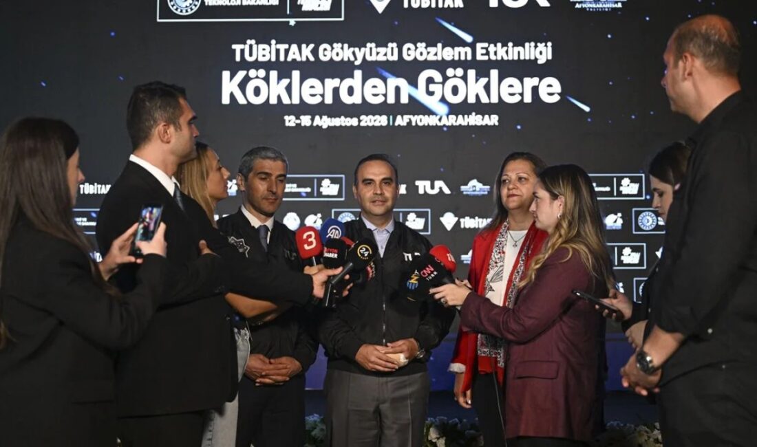 Sanayi ve Teknoloji Bakanı Mehmet Fatih Kacır, Ay Projesi takviminin