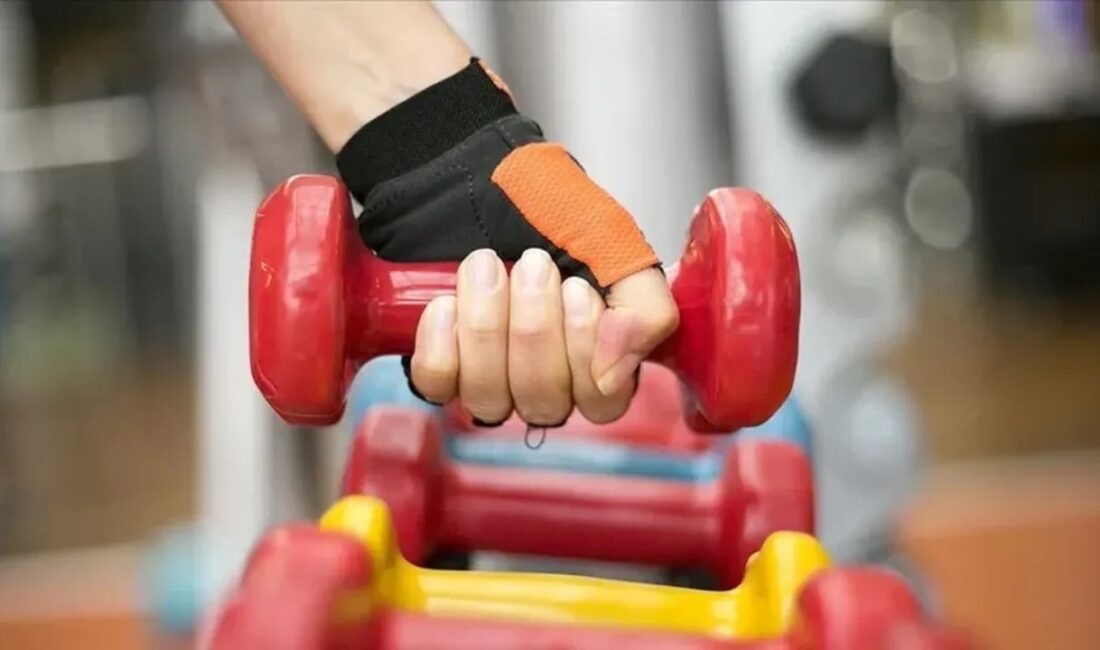 Spor eğitmeni Namık Kemal İşcan, yüksek hava sıcaklıklarında egzersiz türü,