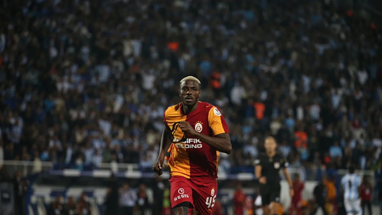 Erzurumspor FK karşılaşmasında iki gol kaydeden Victor Osimhen, Galatasaray tarihinin