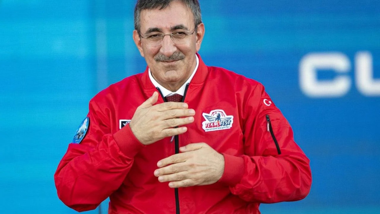 Cumhurbaşkanı Yardımcısı Cevdet Yılmaz, TEKNOFEST Mavi Vatan kapanışında Türkiye'nin deniz