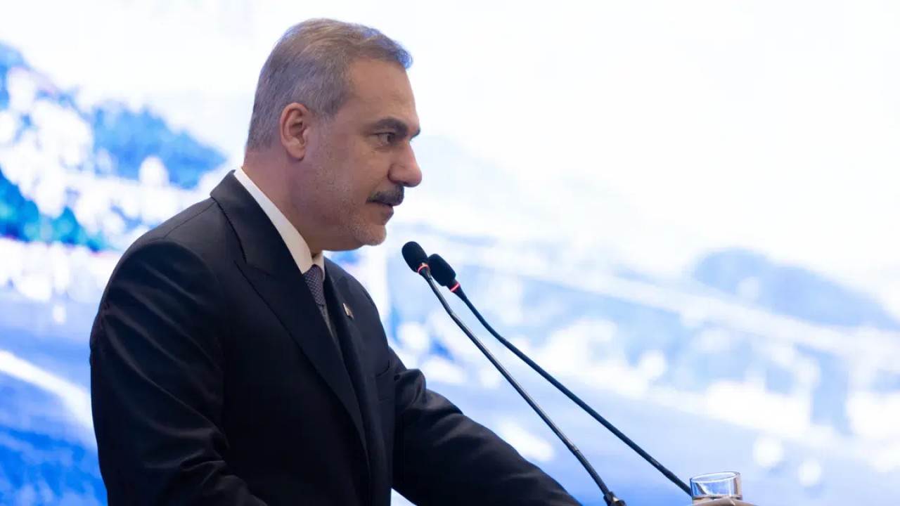 İstanbul'da bir araya gelen sekiz ülkenin dışişleri bakanlarının buluşmasının ardından