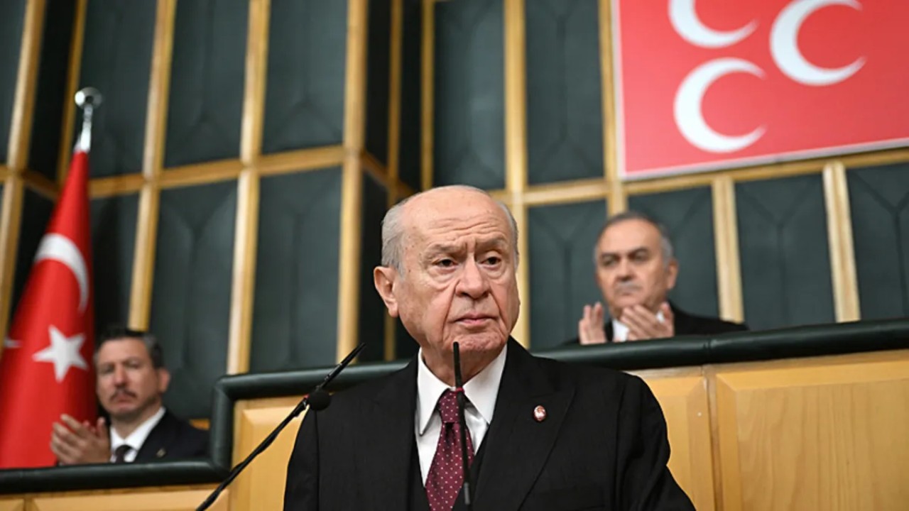 MHP Genel Başkanı Devlet Bahçeli, toplantı sonrası partisinin 15. Olağan