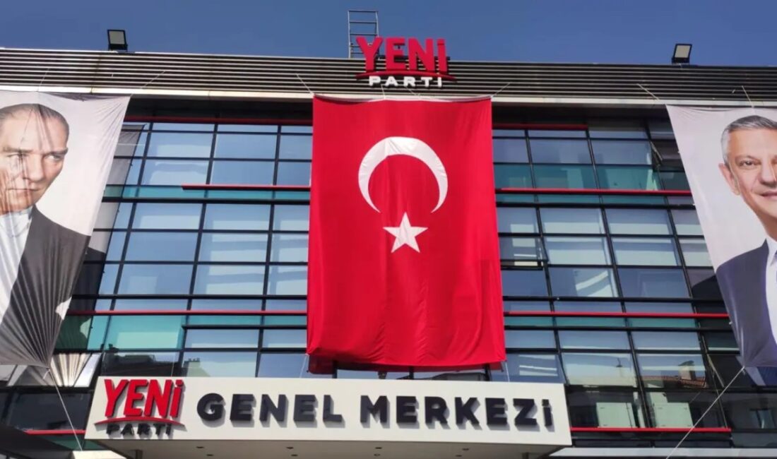 Maltepe Belediye Başkanı Esin Köymen, Cumhuriyet Halk Partisi'nden istifa ederek