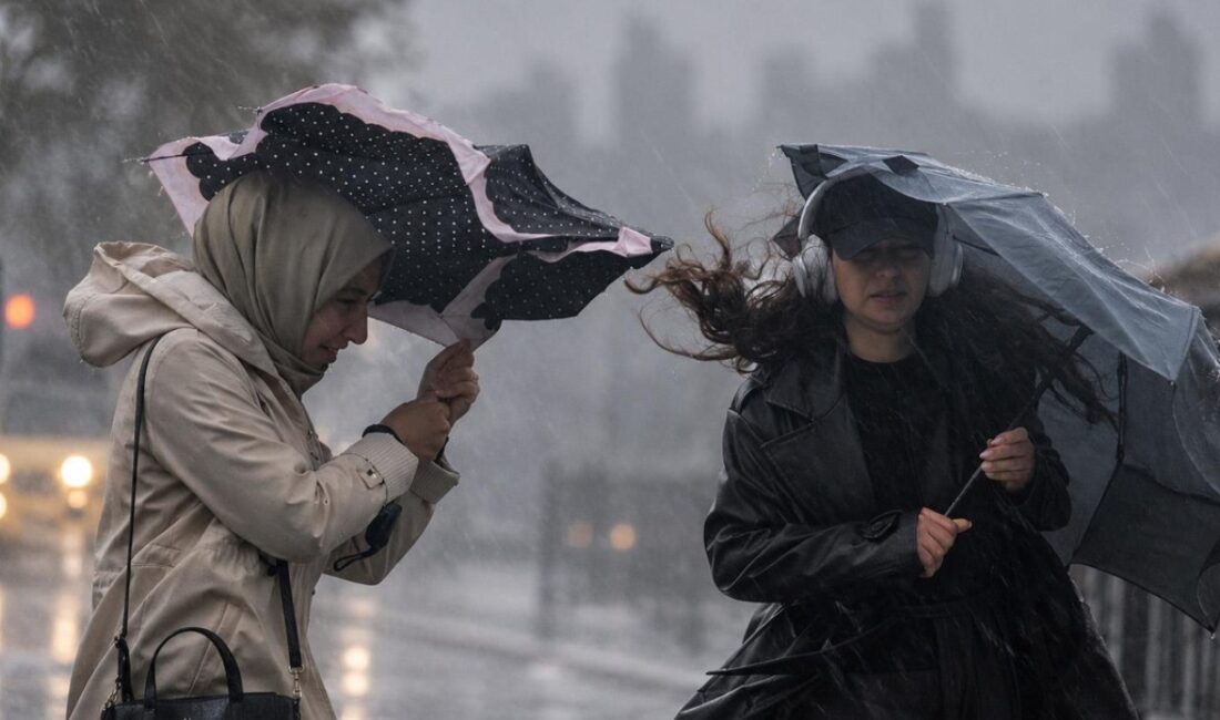 Meteoroloji saat 19.00'u işaret ederek İstanbul ve çevre iller için