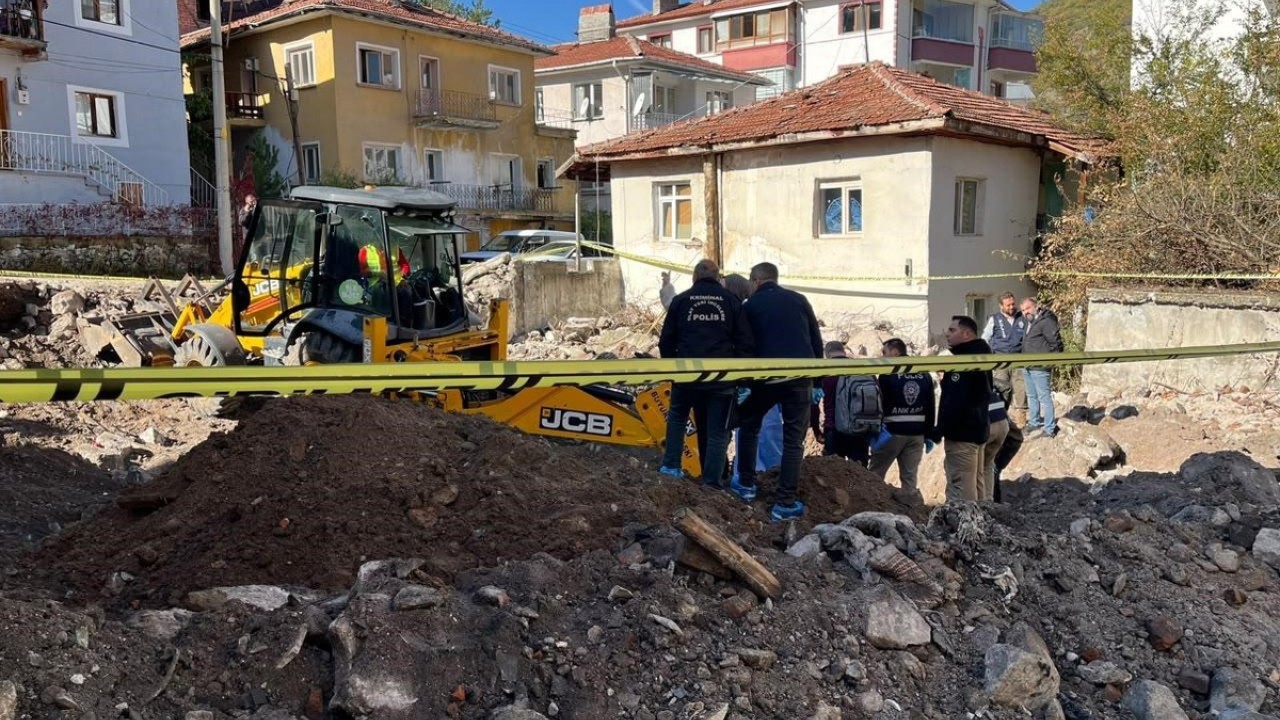 Ankara'nın Kızılcahamam ilçesinde 2009'da kaybolan 52 yaşındaki Gülşen Uyar'ın dosyası,